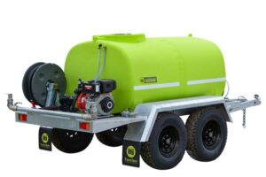 Water tanker trailer for fire fighting and dust suppression